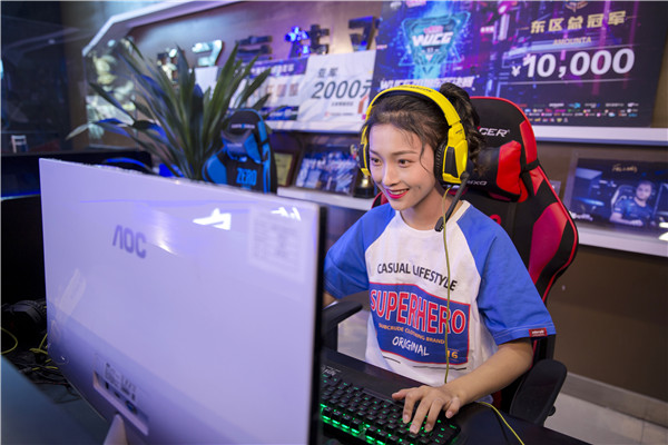 ���A��X�WУ