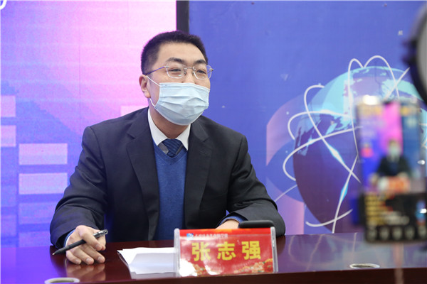 校區(qū)負(fù)責(zé)人講話(huà)