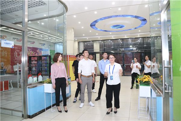 石家莊新華電腦學(xué)校