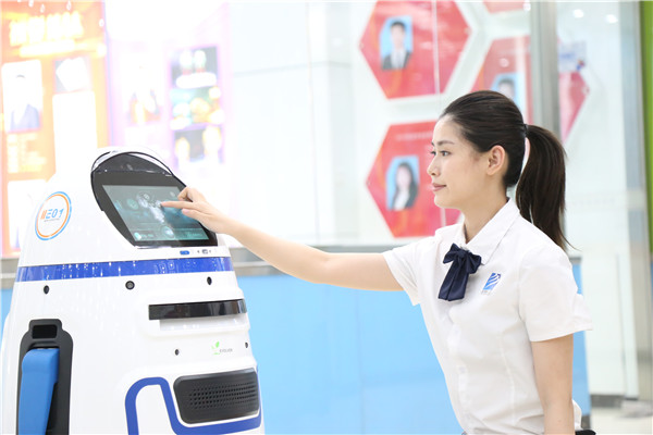 女生學(xué)互聯(lián)網(wǎng)技術(shù)有前途