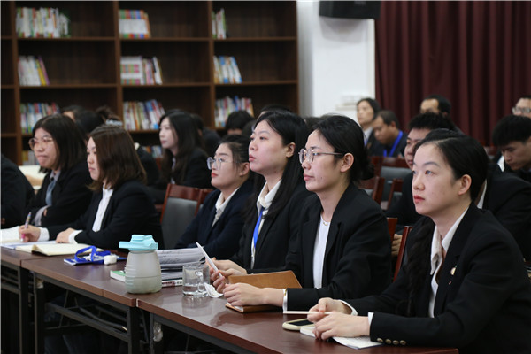 ʯ���f���A��X�W(xu��)У